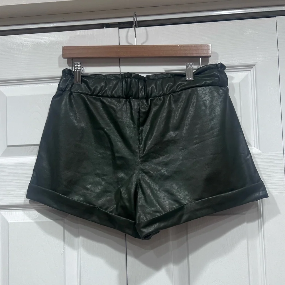 Sincerely Jules Green High Waist Shorts